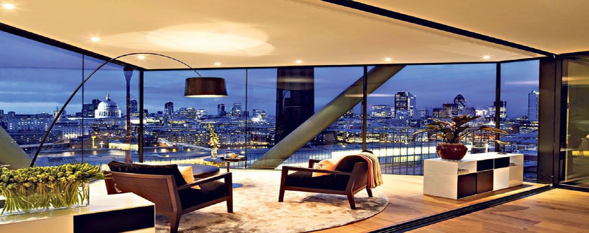 Mahagun Sector 107 Noida banner